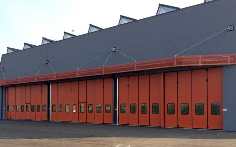 Portoni a Libro a Piacenza